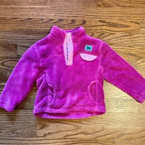 2T Black Dog Fleece Top.
